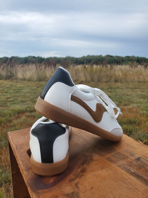 "Solemate" Casual Shoes