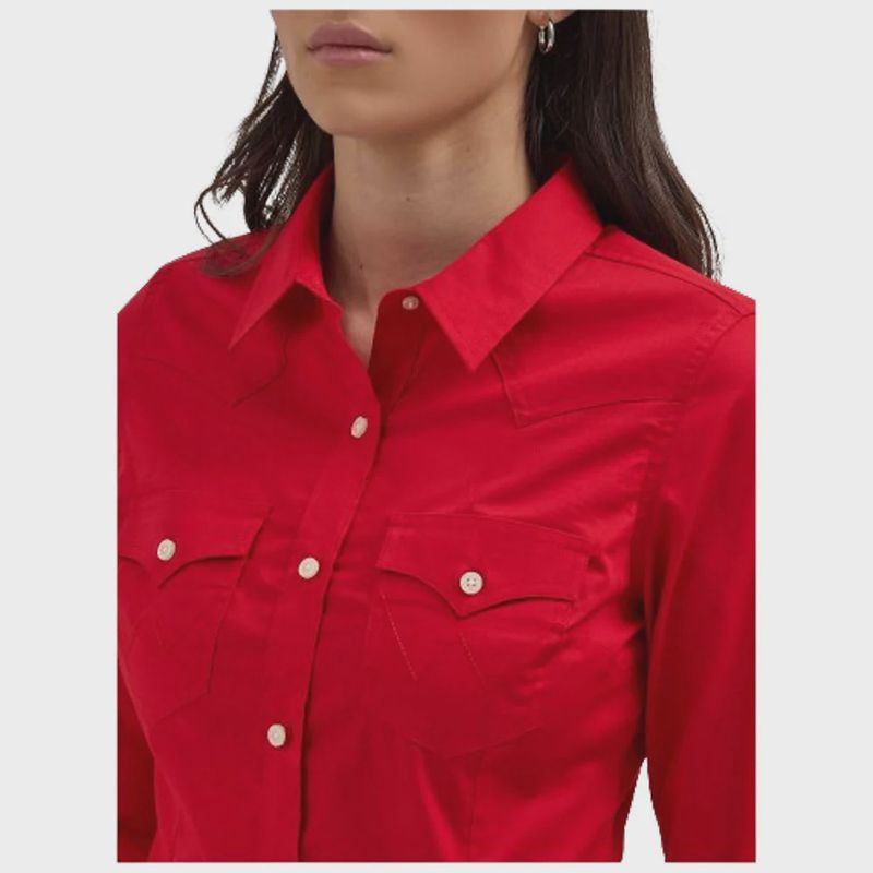 Wrangler Women's Retro Long Sleeve Solid Western Shirt - Red