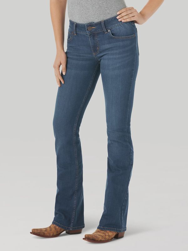 Wrangler Essential Women&#39;s Bootcut Jean in Kora