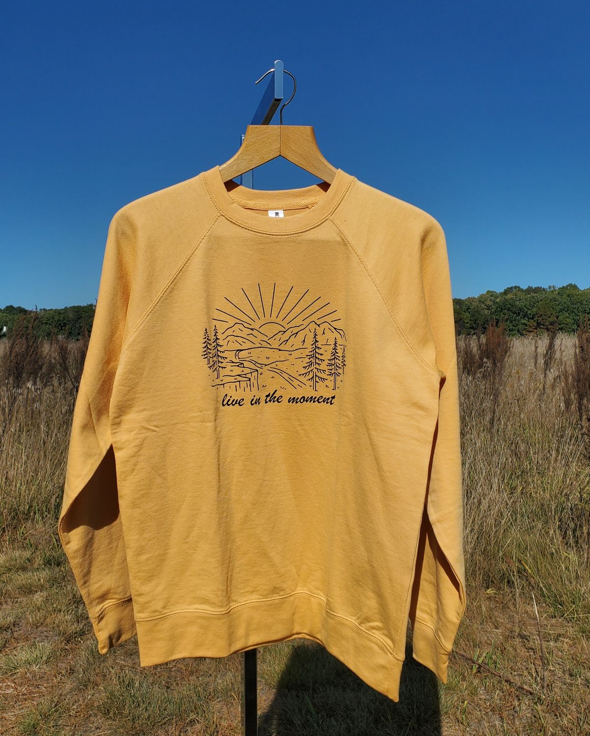 &quot;Live In The Moment&quot; Unisex Pullover