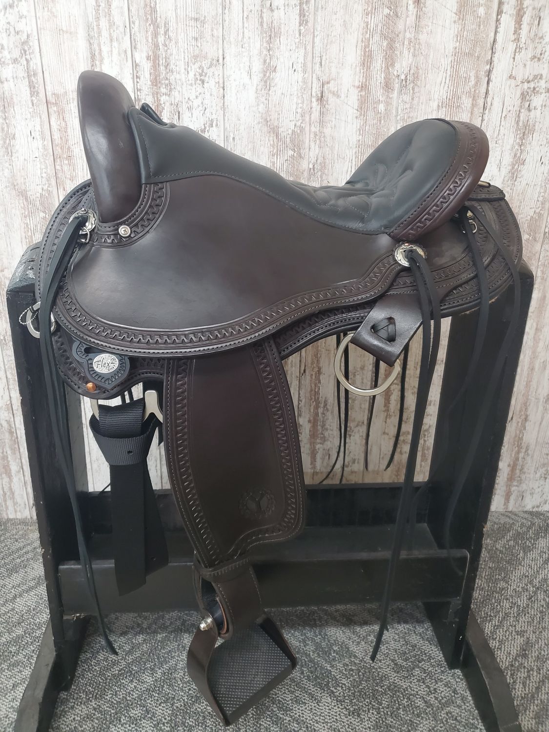JBW 17&quot; Wide Circle Y Grey Forest Endurance Trail Saddle
