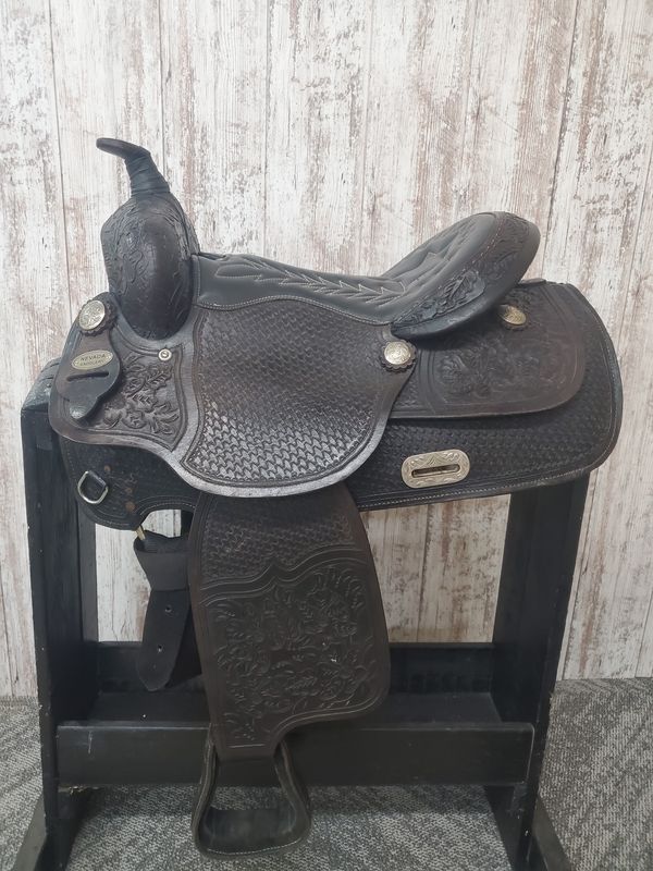 15&quot; Used Nevada Saddlery Trail