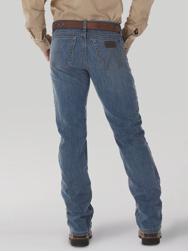 Wrangler 20X 02 Competition Slim Jean