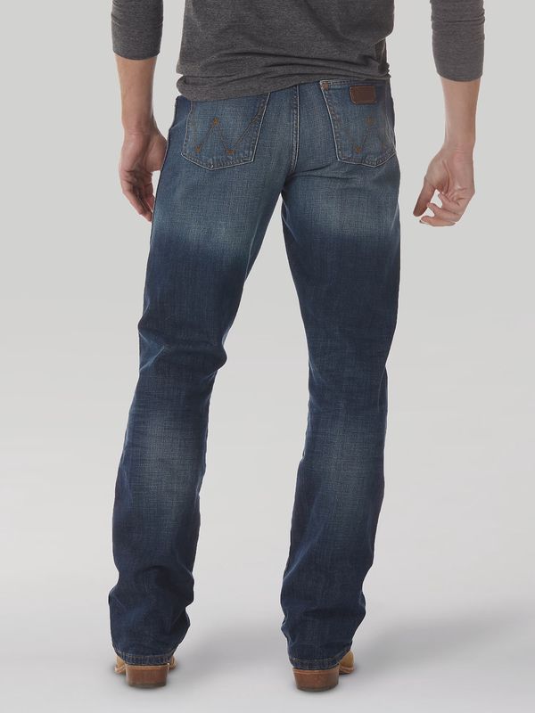 Wrangler Retro Relaxed Fit Bootcut Jean