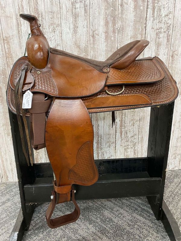 1689 GREY FOREST TRAIL SADDLE