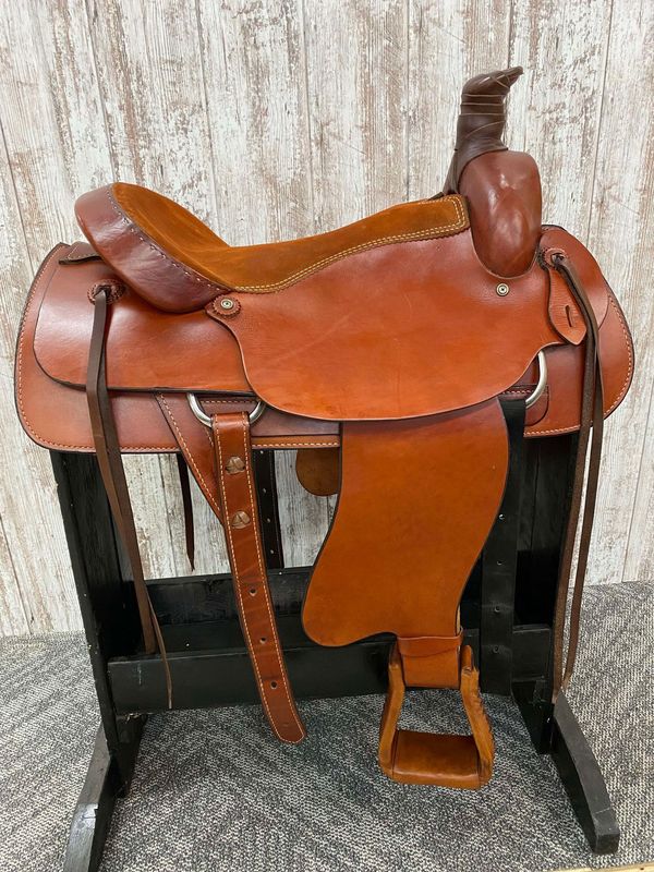 Used 18" Dakota Rope Saddle