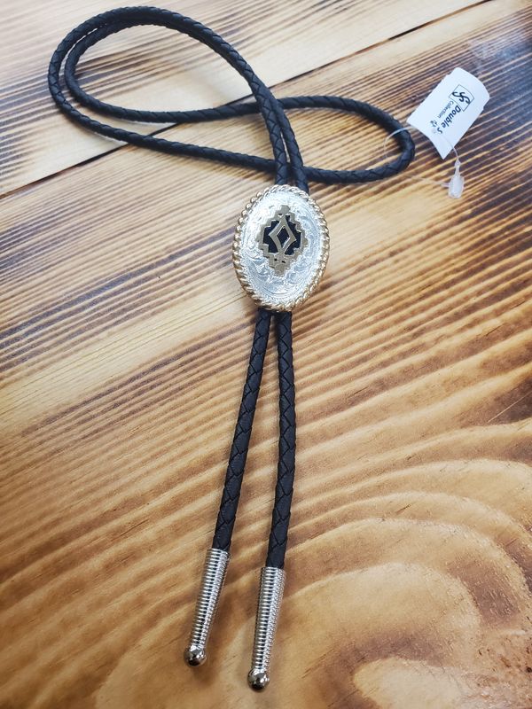Bolo Tie Oval with Gold Rope Edge