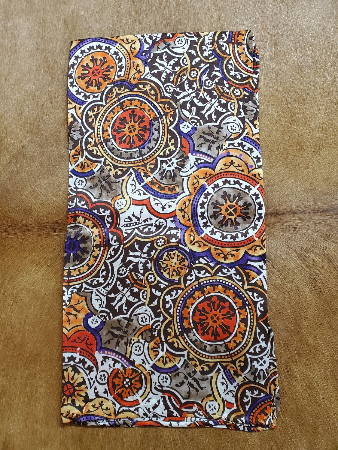 Wild Rag 33x33 Retro Floral