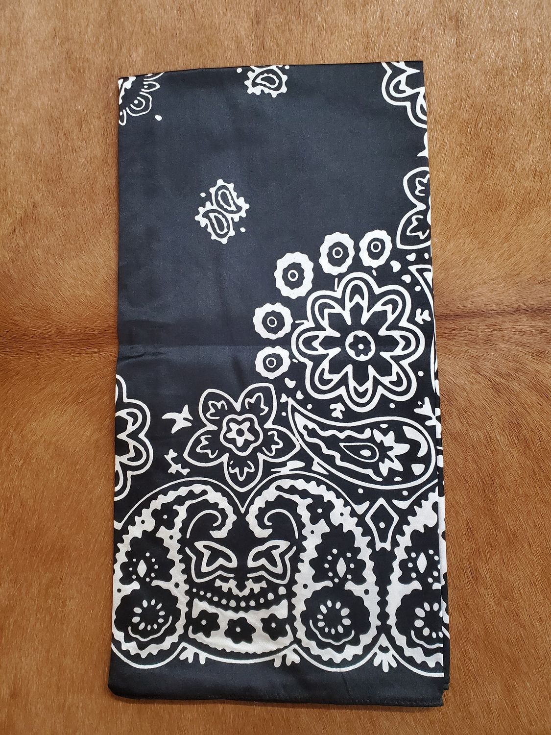 Wild Rag 33x33 Black Bandana Print