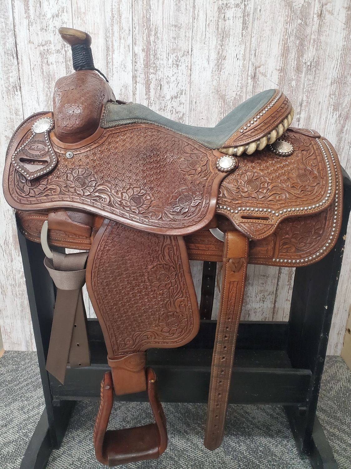 14&quot; Reg Bar Used Teskey All Around Saddle