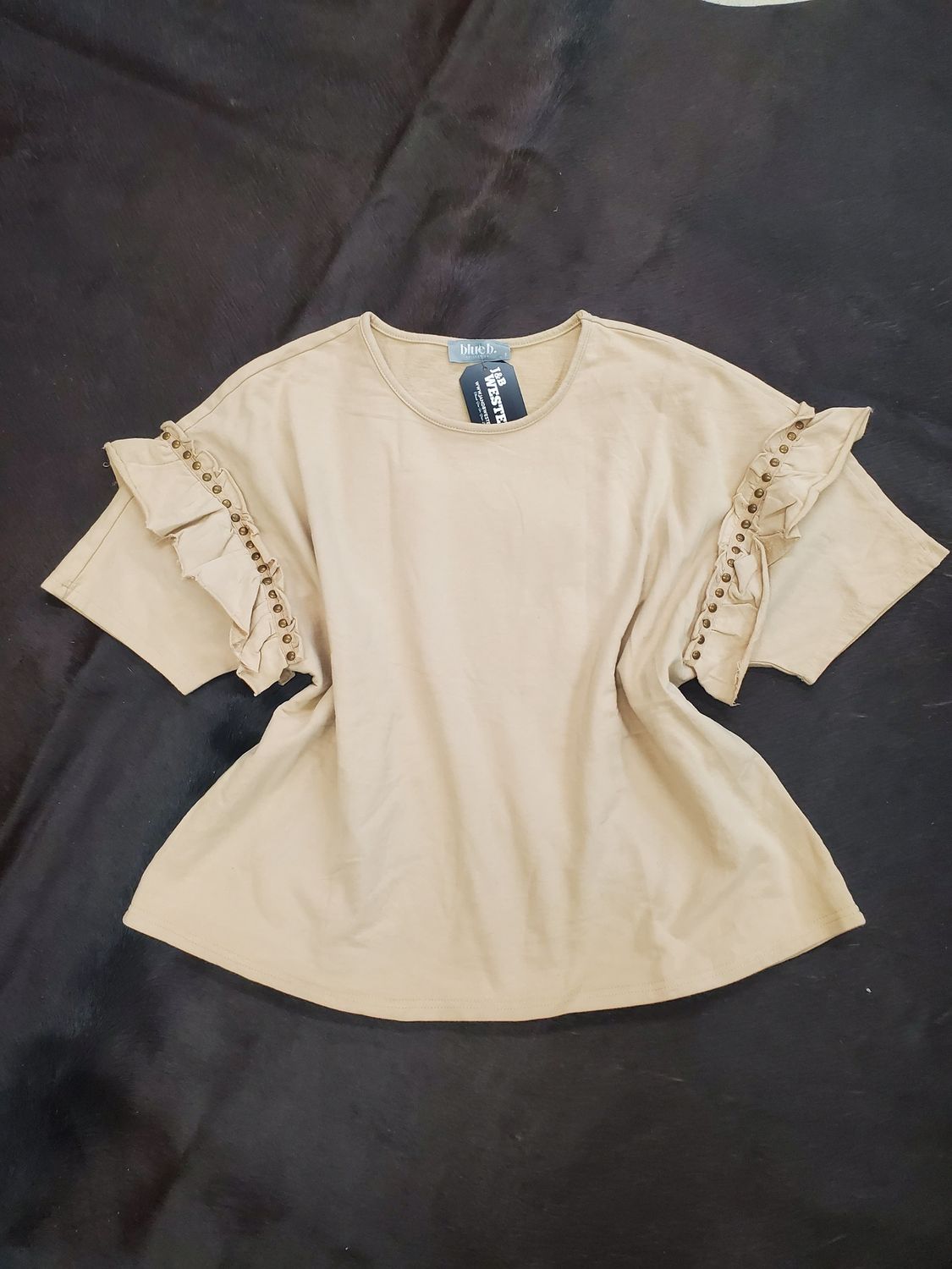 Studded Ruffle Sleeve Loose Fit T-Shirt