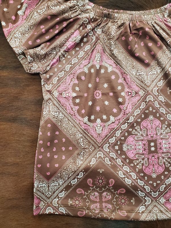 Bandana Flutter Sleeve Top