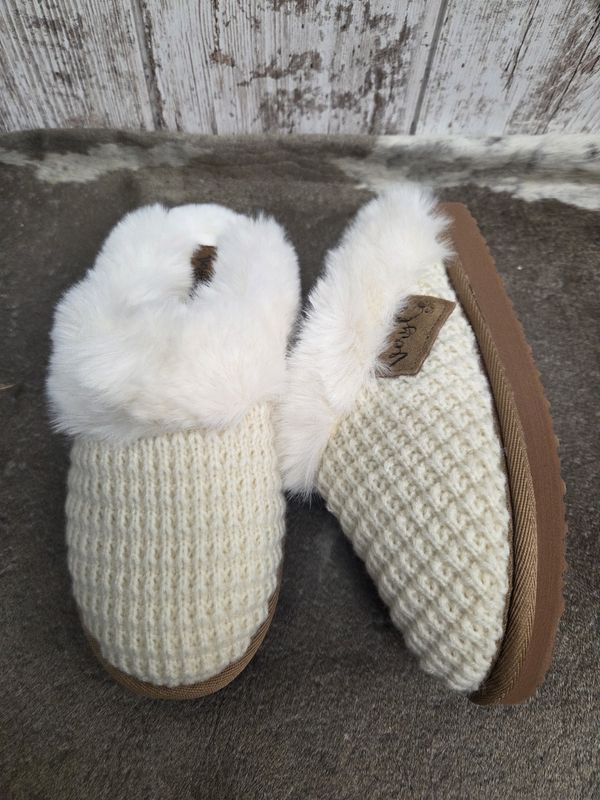 The Sweater Weather Slippers