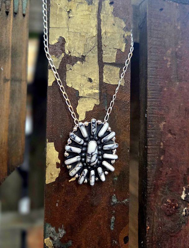 Howlite Cluster Necklace