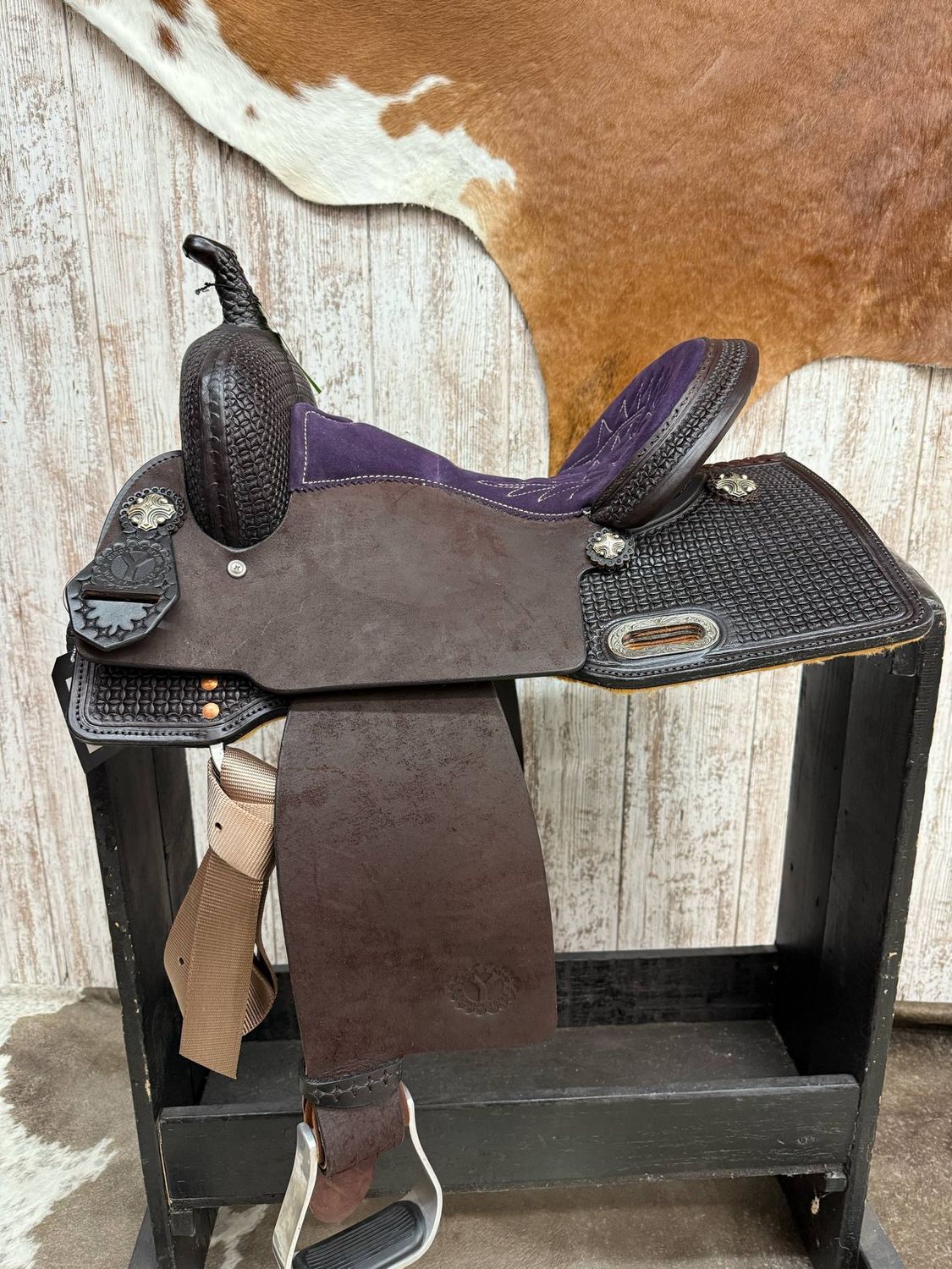 14&quot; Wide Fit Circle Y Chrisley Barrel Saddle