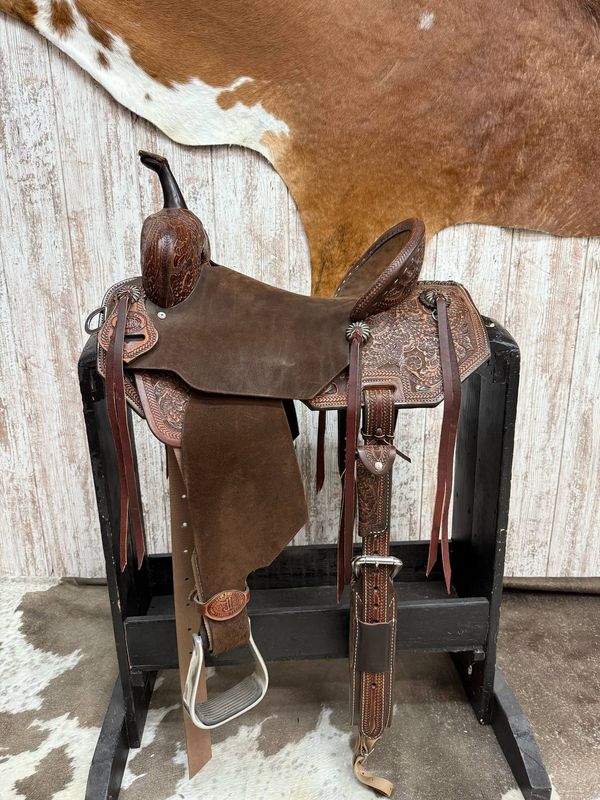 14&quot; Wide Fit Double J Pro Barrel Saddle