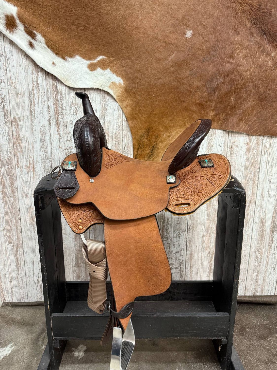 14.5&quot; Wide Fit Circle Y Great Oak Barrel Saddle