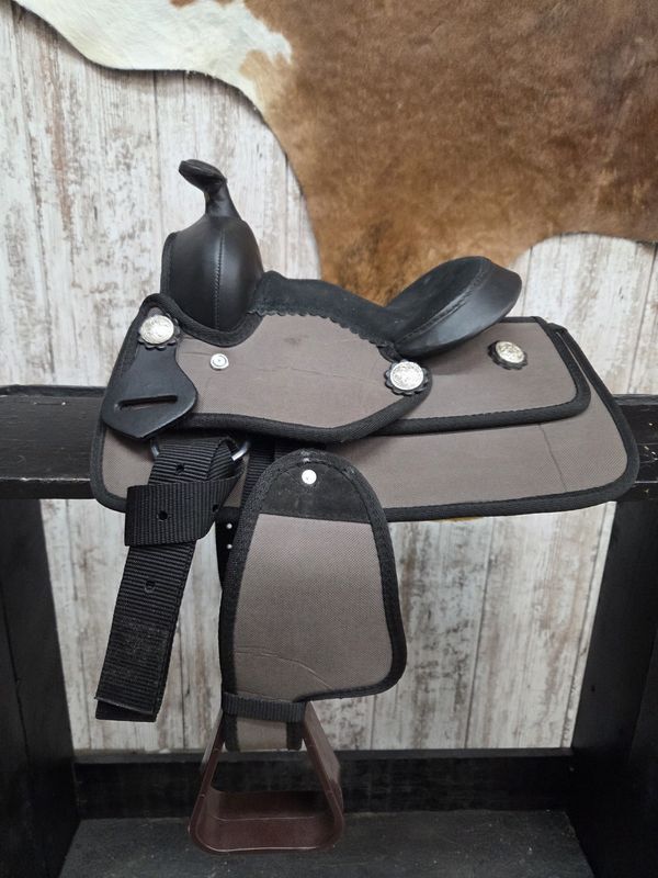 8&quot; New Pony Cordura Saddle Black/Brown