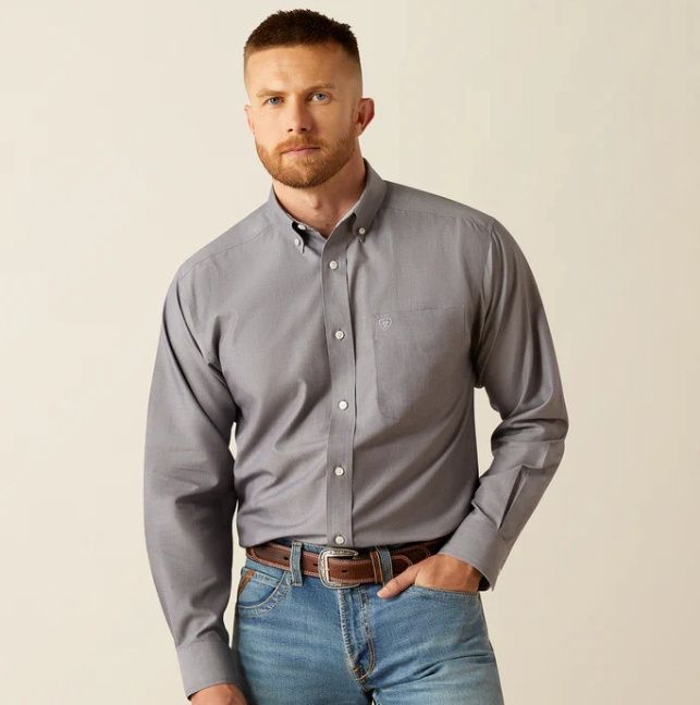 Ariat Wrinkle Free Solid Button Down Shirt