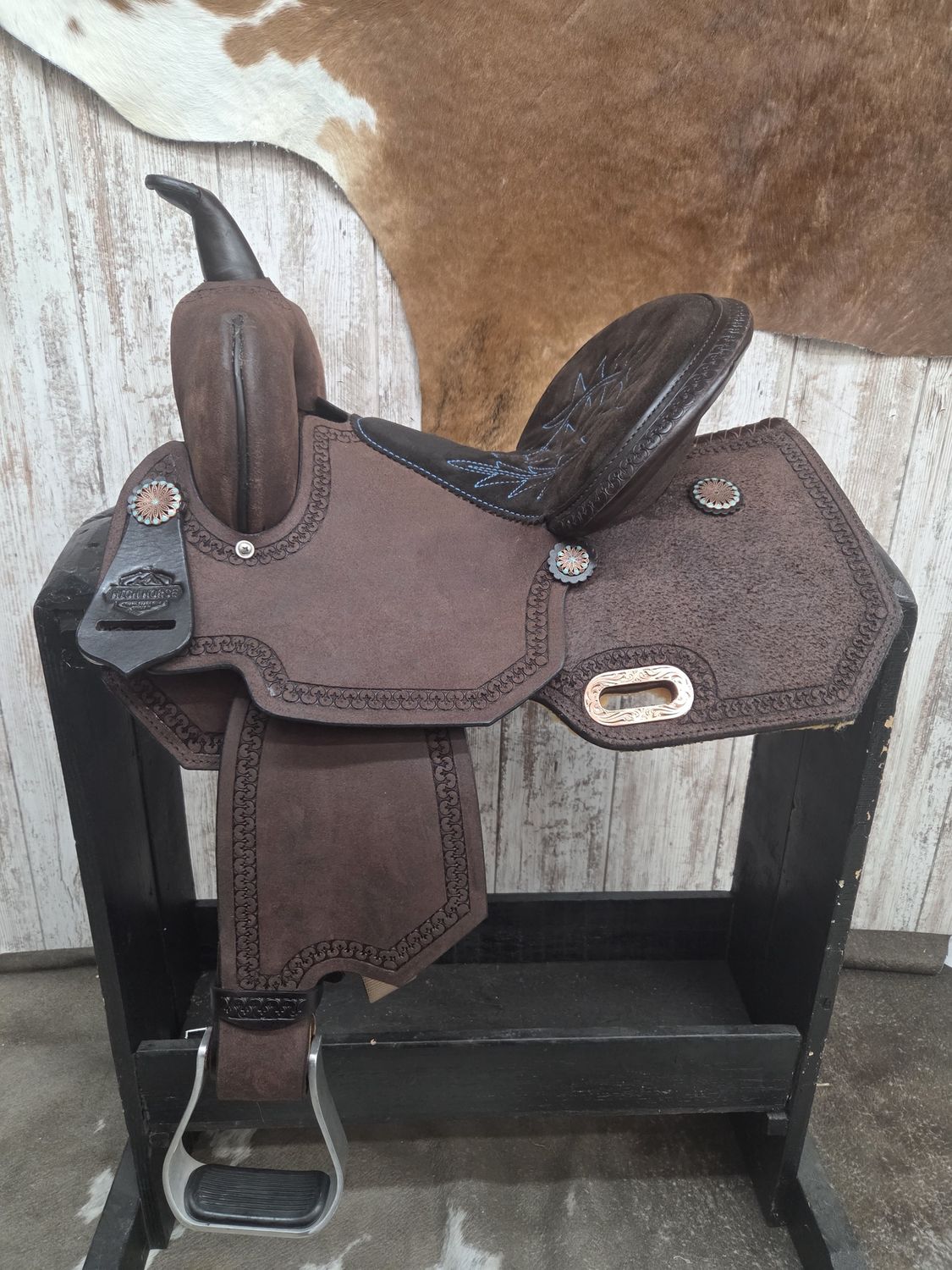 Circle Y High Horse 13&quot; Wide Fit Lindale Barrel Saddle