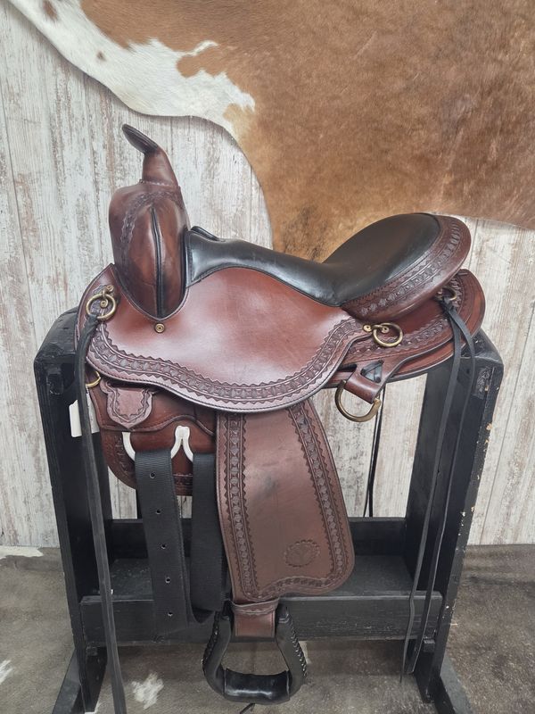 Used 16&quot; Reg Circle Y Superide Yosemite Gaited Trail