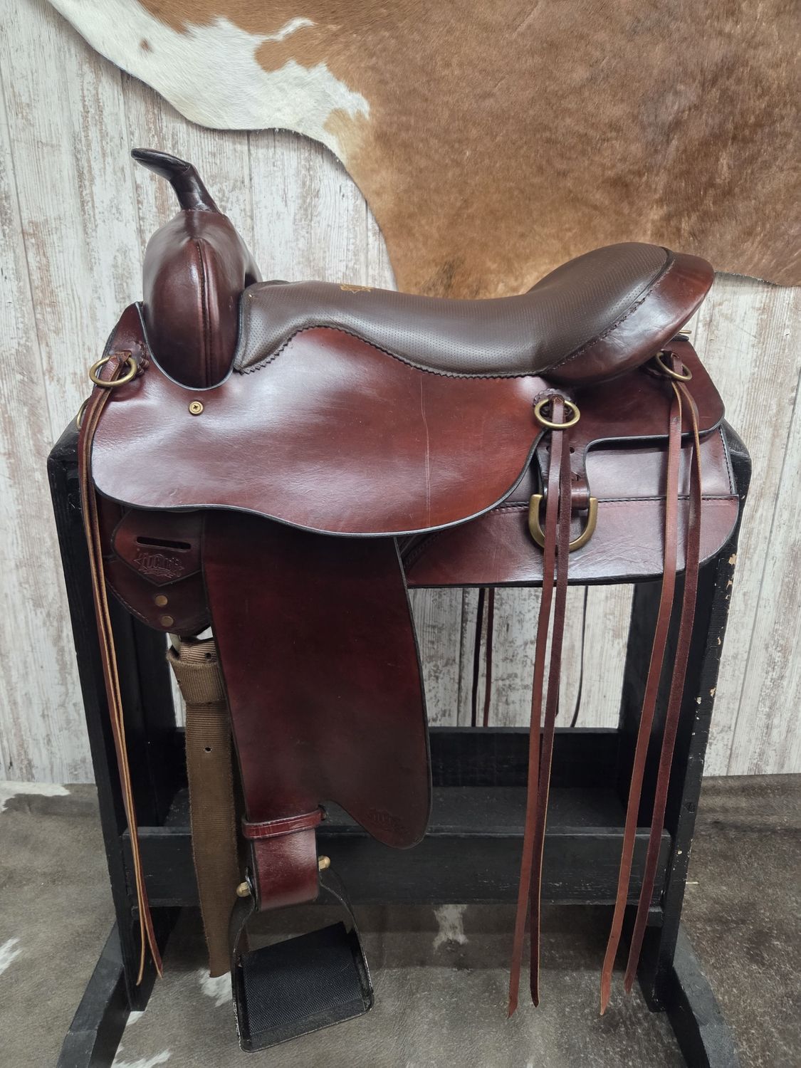 Used 16.5&quot; Tucker Gen II Cheyenne Springs Trail Saddle