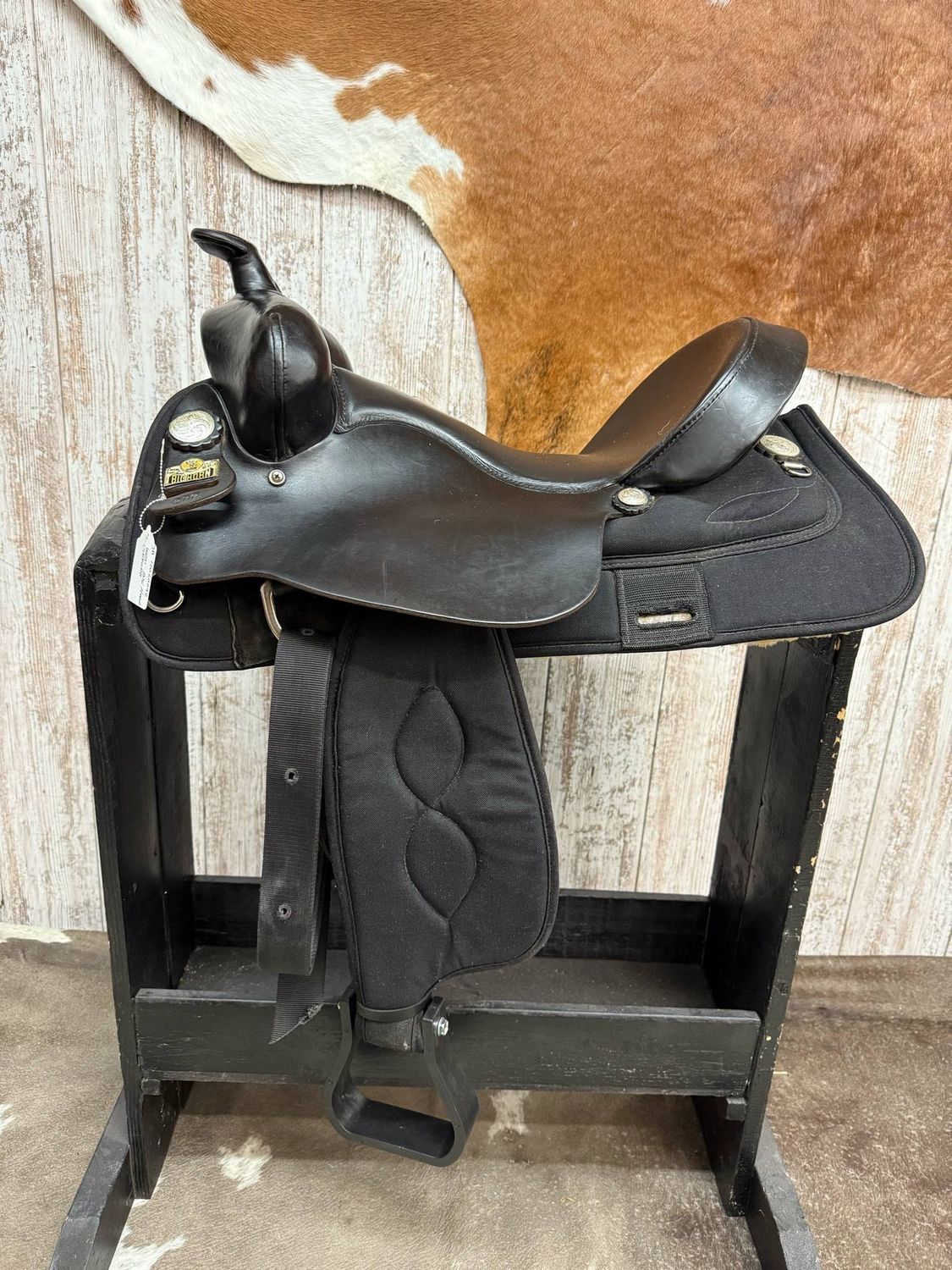 Used 17&quot; Reg Bar Big Horn Cordura Trail