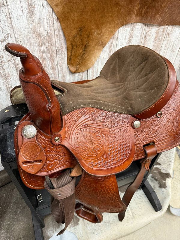 Used 14.5" Reg American Trail Saddle