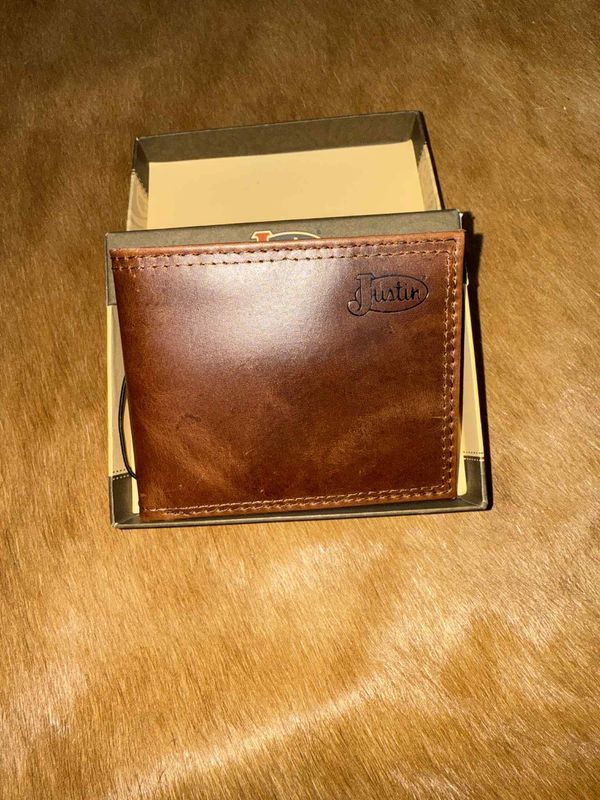 Genuine Leather Oiled Bi-Fold Wallet