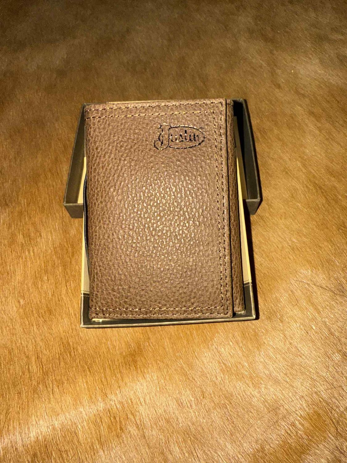 Mestro Tri-Fold Wallet
