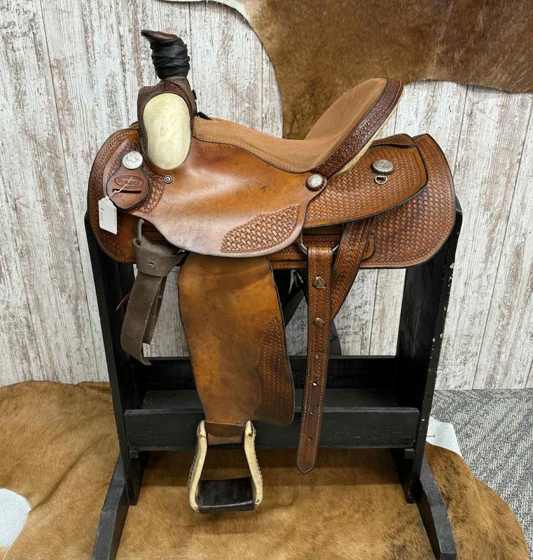 Used 15&quot; Dakota Rope Saddle