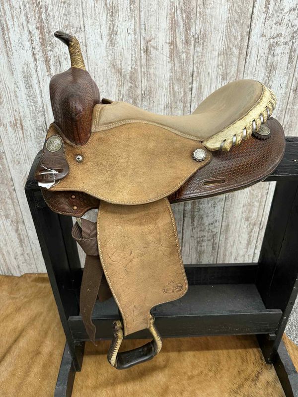 Used 15.5&quot; Saddle King Barrel Saddle