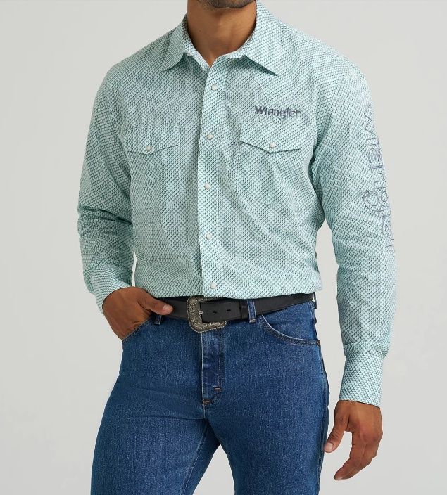 Men&#39;s Wrangler® Logo Long Sleeve Western Snap Shirt