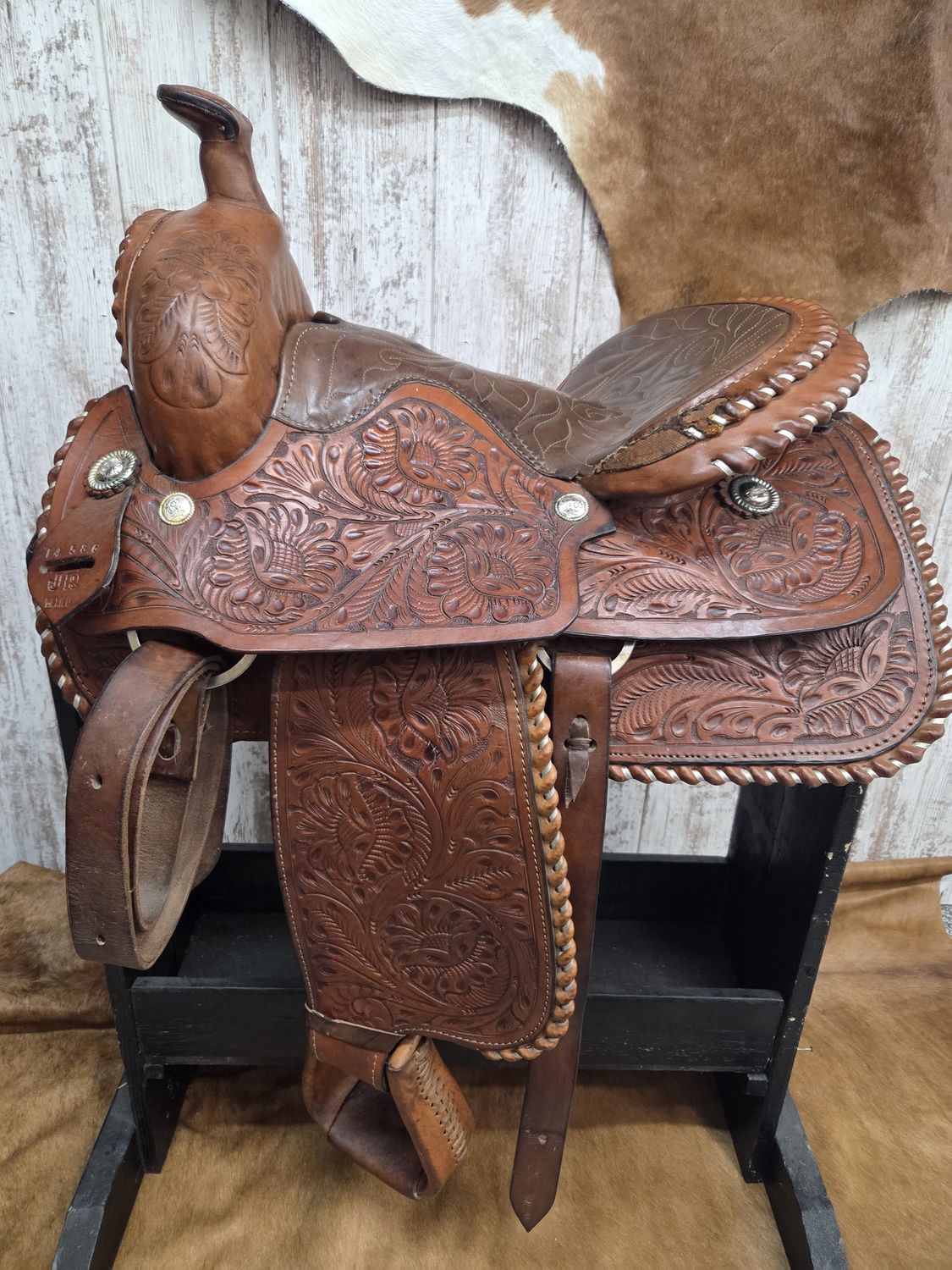 JBW Used 17&quot; Reg JR Trail Saddle