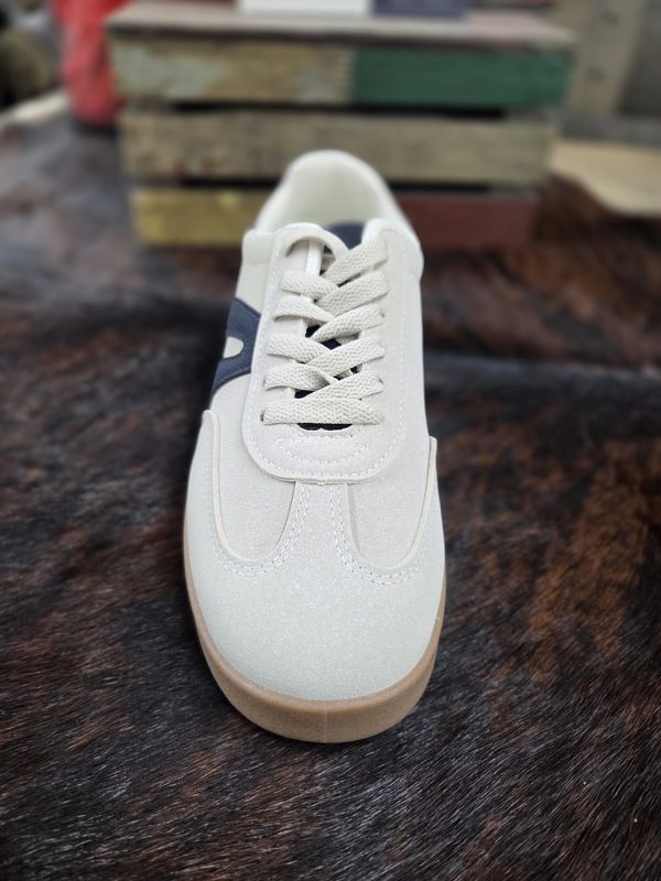 The Retro Casual