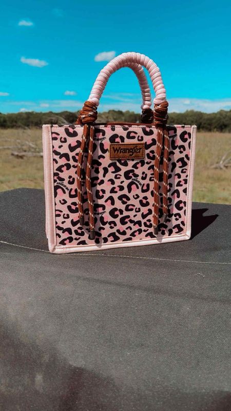 Wrangler Wild Purse