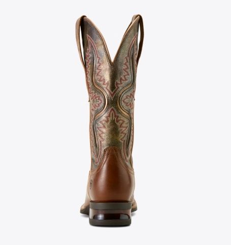 Captivate Wide Square Toe Western Boot