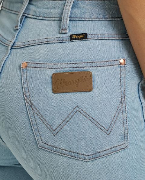 Wrangler x Lainey Wilson Raw Hem Boot Huggers