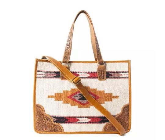 Myra Vista Grande Crossbody