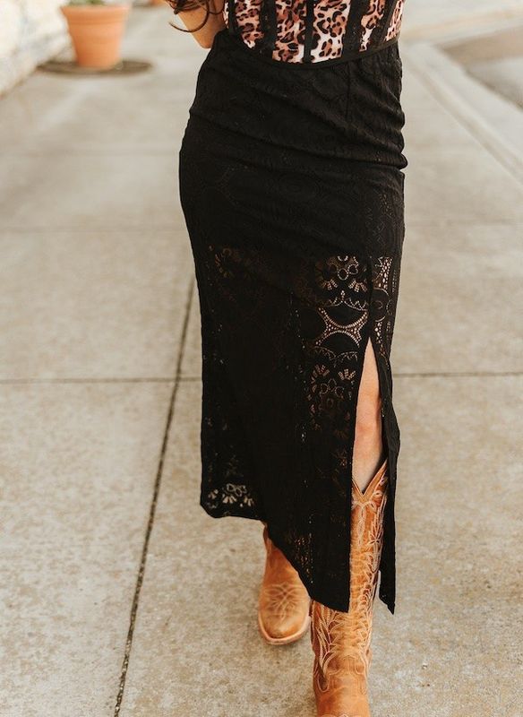 Black Lace Lined Slit Hem Maxi Skirt