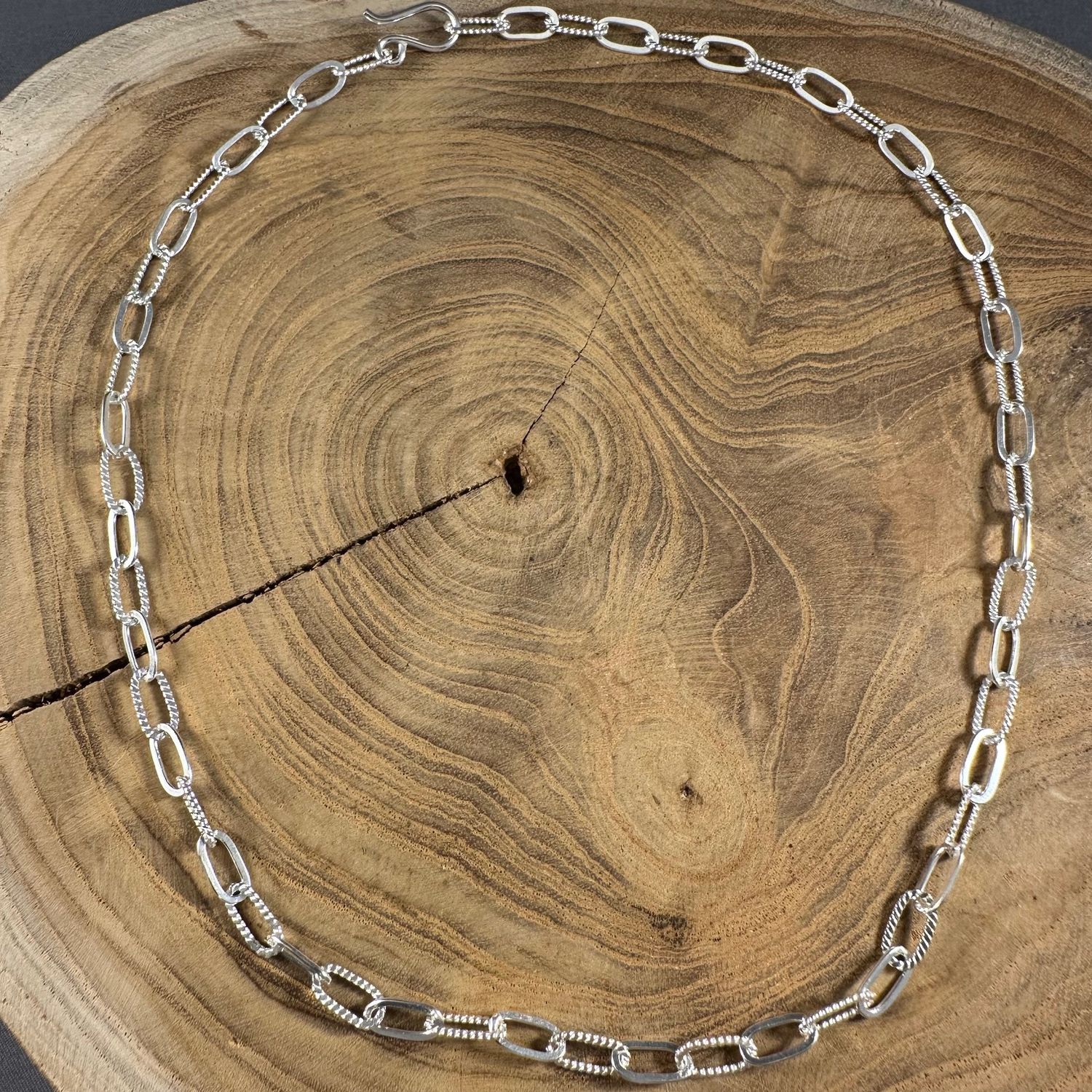 The Lone Mesa Chain Necklace