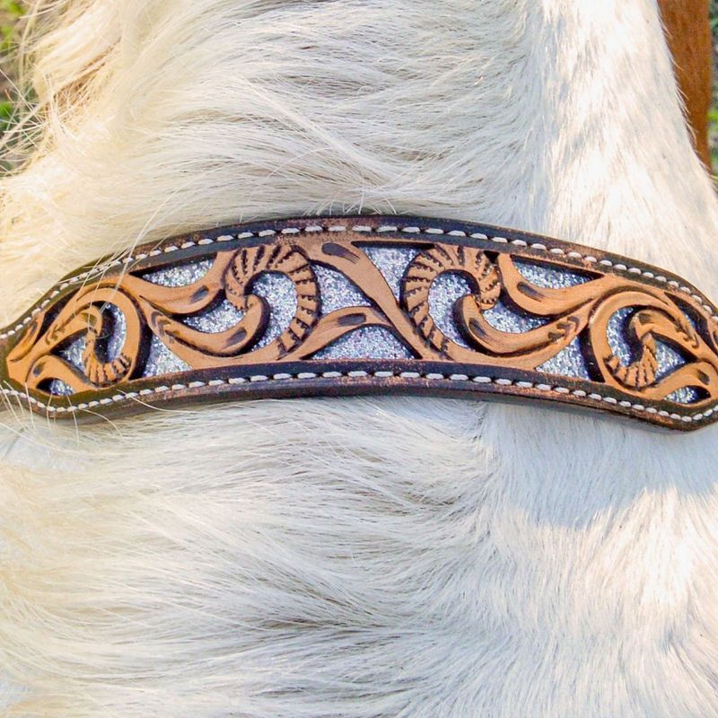 Glitters in Motion Wither Strap
