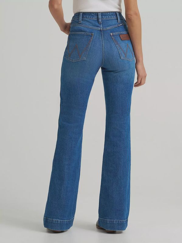 Women's Wrangler Retro® Bailey High Rise Trouser Jean - Mina