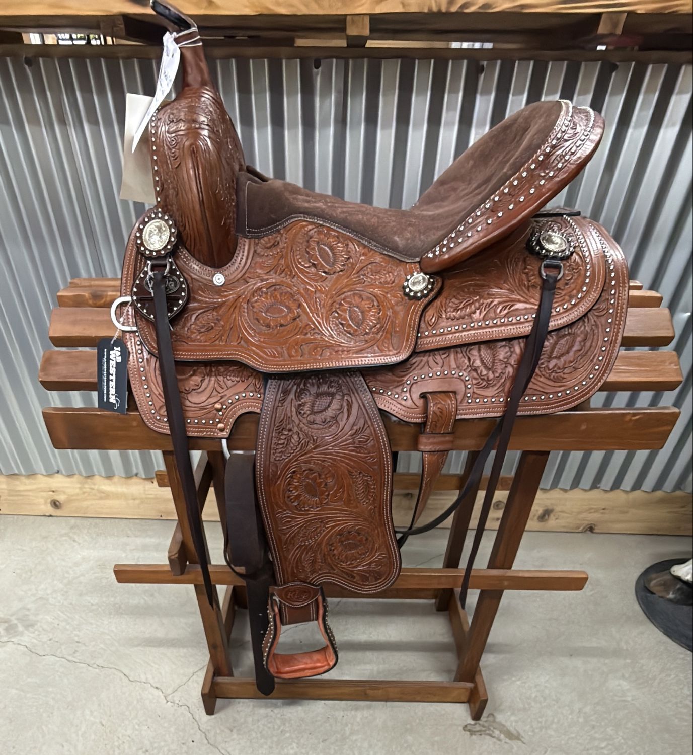JBW Used 16.5" King Trail Saddle