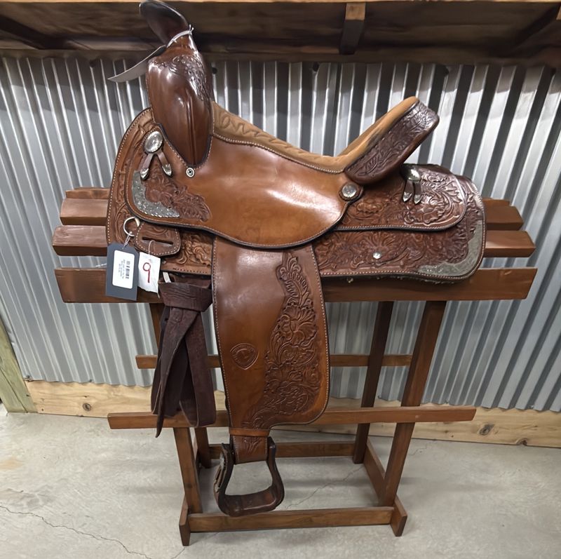 JBW Used 15" Tex Tan Show/Trail Saddle