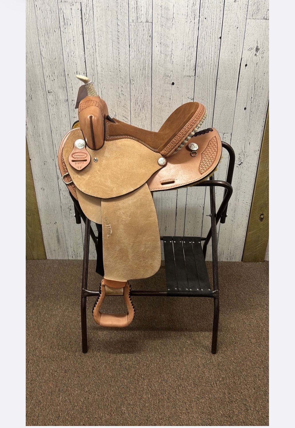 13" Dakota Barrel Saddle - Full Bar