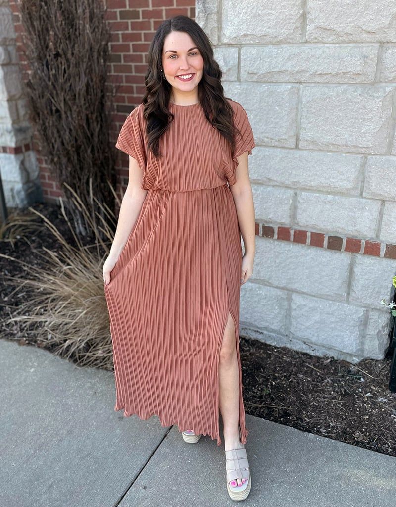 Rose Pleated Maxi 