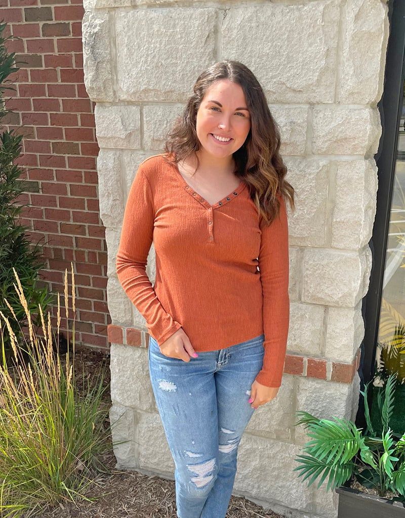 Pumpkin Textured Knit Fitted Henley Top