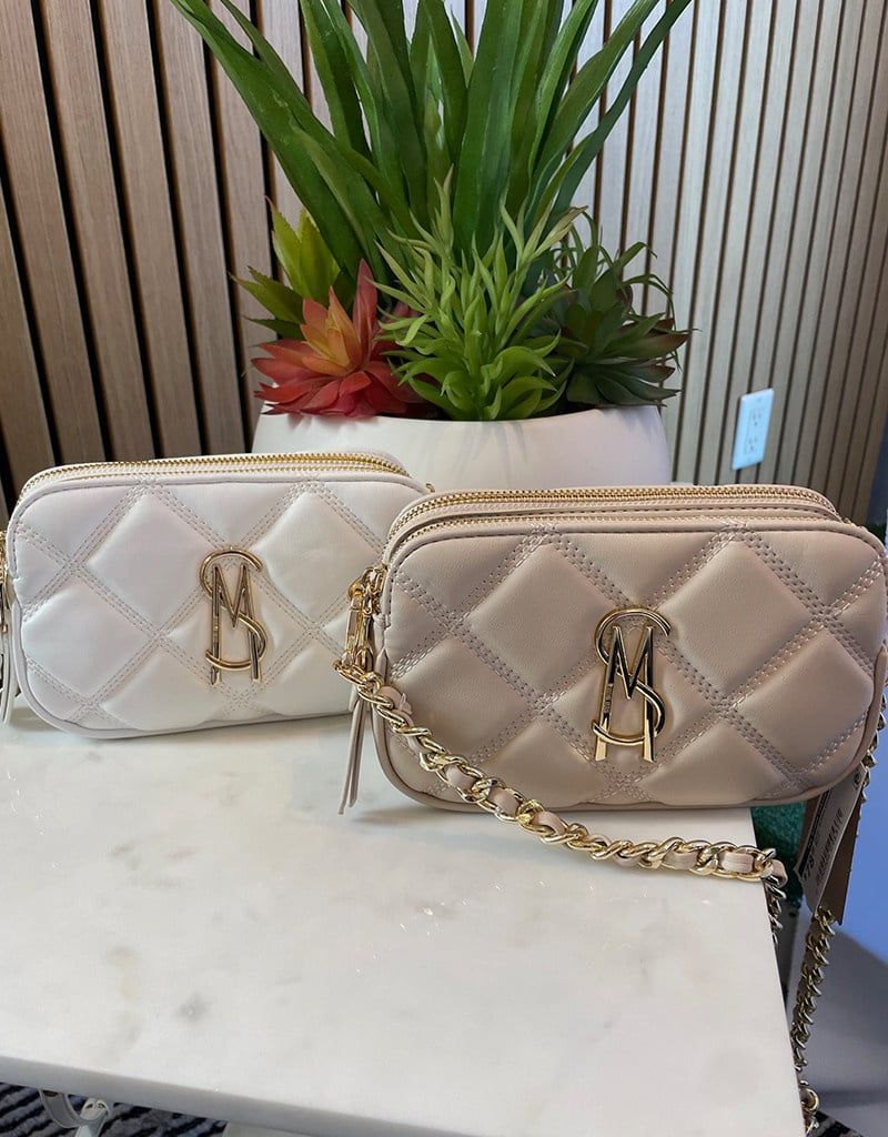 Daisy Quilted Crossbody