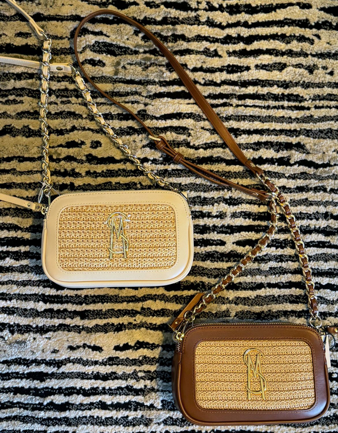 Daisy Raffia Crossbody